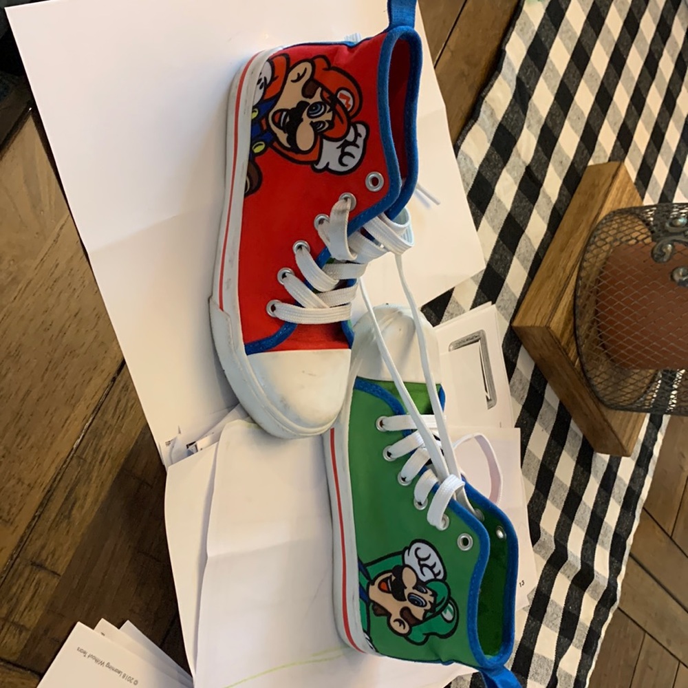 Kids Mario Retro Sneakers shoes